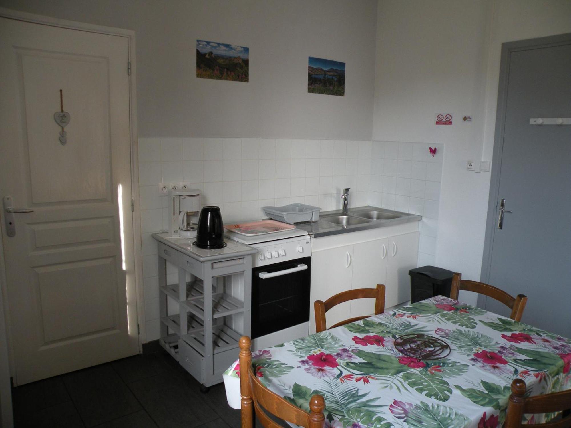 Rose, 4 Pers. Villa Saint Antoine, Orcival, Sancy Esterno foto
